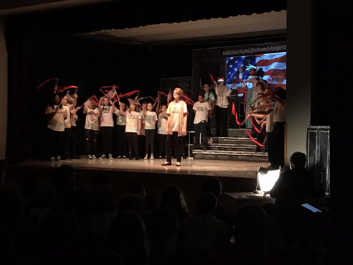 BCMS_StuCo's tweet photo. What a production put on by @BCMSMustangs! School House Rocks was awesome!  StuCo is proud of everyone-cast,crew, &amp;staff!  #MustangNation https://t.co/GIhHPSIU0m