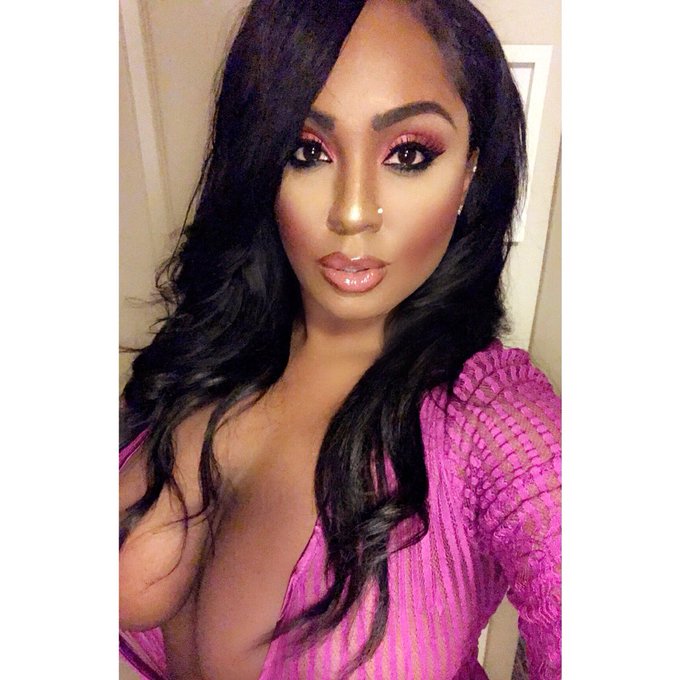 Went with the straight hair for a bit ...😉💕 what you guys think ?#dallas #texas #instagood #latina #ebony<a href="/tag/instagood"class="tags"><span>#instagood</span></a><a href="/tag/texas"class="tags"><span>#texas</span></a><a href="/tag/wcw"class="tags"><span>#wcw</span></a><a href="/tag/dallas"class="tags"><span>#dallas</span></a><a href="/tag/ebony"class="tags"><span>#ebony</span></a><a href="/tag/latina"class="tags"><span>#latina</span></a>