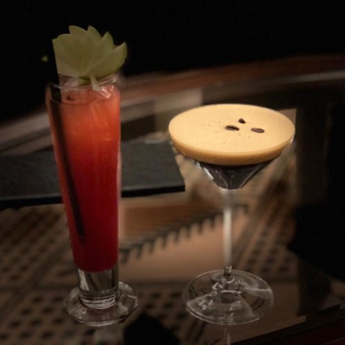 Lilianfels's tweet photo. Its cocktail &amp; mocktail time! Shared by @laura_nash 
#cocktails #lounge #bar #drink https://t.co/wJzT4uqFXE