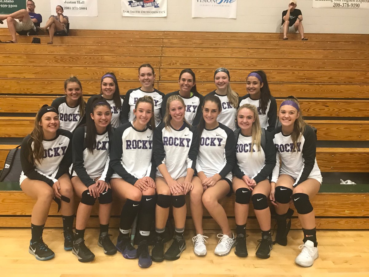 rmhsvolley's tweet photo. The tradition continues! We are headed for state!🏐💜🐻 #rockystrong https://t.co/vQmNyB3ssd