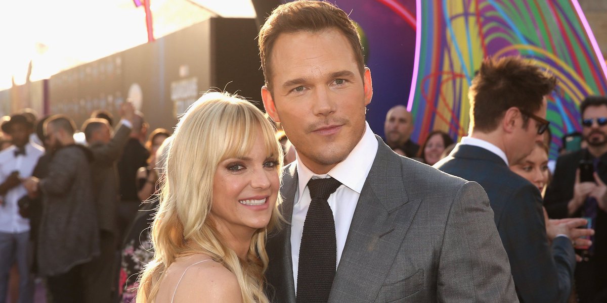 HuffPostUKEnt's tweet photo. 'We'll always have each other' - Anna Farris speaks out on Chris Pratt split https://t.co/Pljuylfzb4 https://t.co/1J7ZeWeLBK