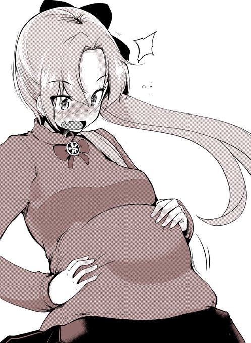 秋雲さんにこうしたいけど服伸びそう 