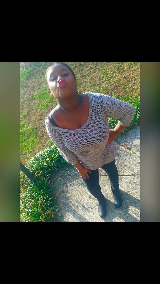 xomgt__'s tweet photo. Happy 21st birthday baby🎉❤️ #resteasydee https://t.co/nA6gLsGNd3