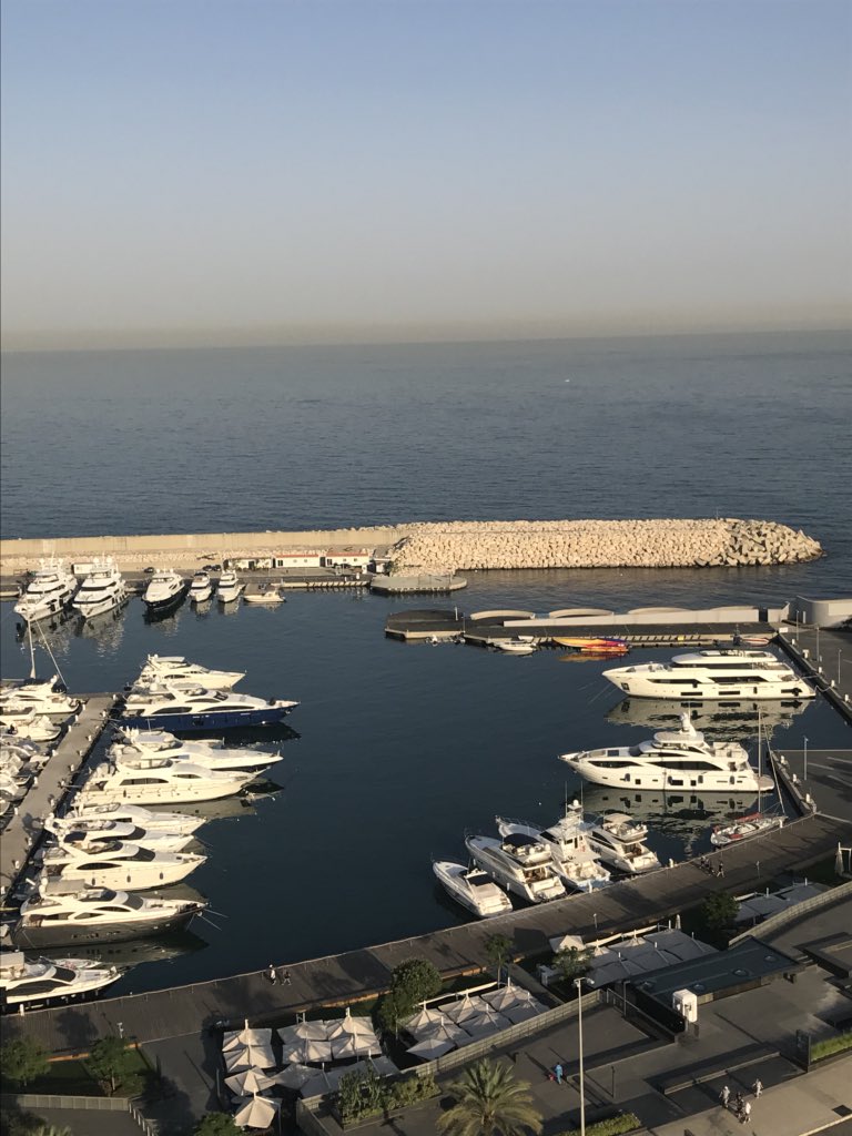 @suzzzita بالله شوووو؟؟ ليش انا وين؟؟؟