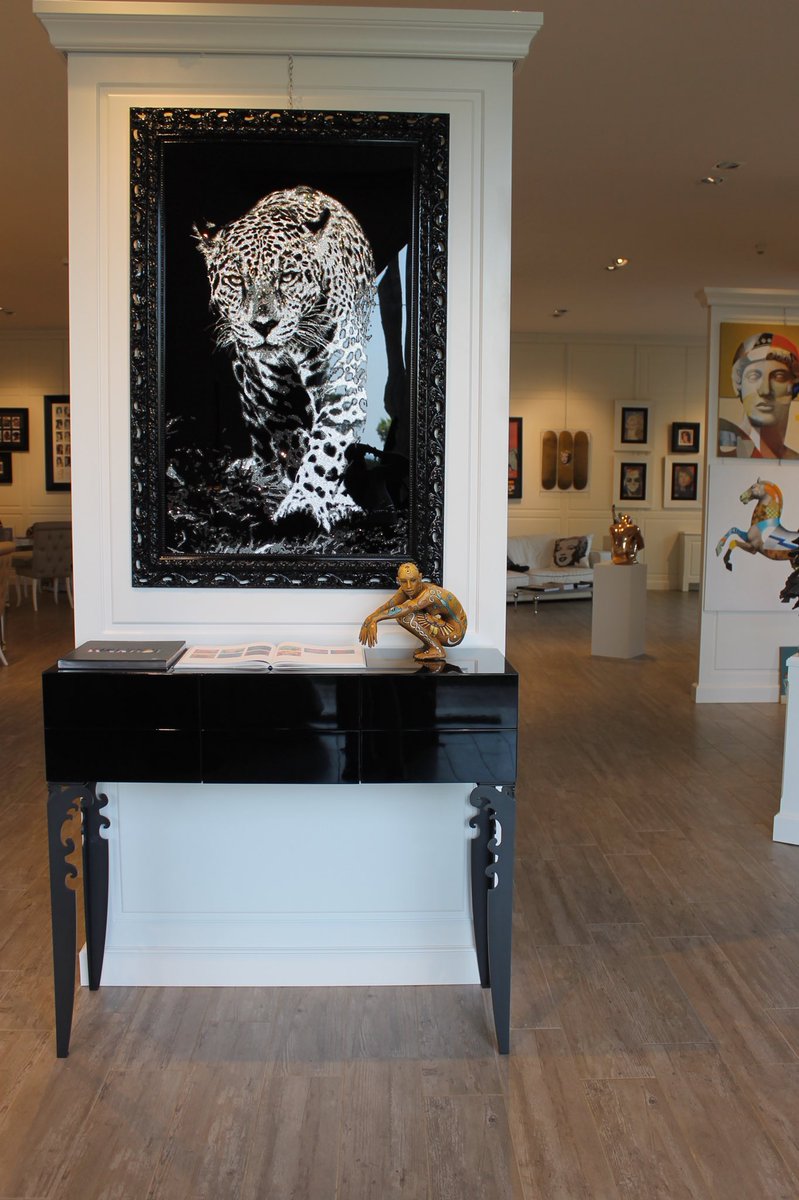 DiazziRoberta's tweet photo. Forte Village Resort | summer art 2017 | Fondazione Mazzoleni | Crystals from Swarovski® by Roberta Diazzi® https://t.co/uZhi8rWJ7L