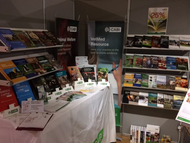 CABI_Knowledge's tweet photo. At #BCVA50 Congress the CABI popup bookshop is on stand14 for delegates to explore. Or browse our #vet books online:
https://t.co/CsaxhNUth8 https://t.co/mTOMBn0mqj