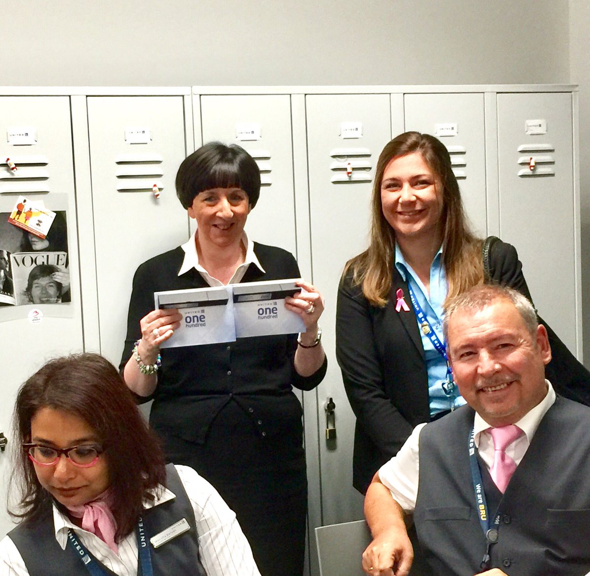 cathy_marlier's tweet photo. A double recognition for Gina💐🎂 you go girl 👏👏✈️@weareunited #Beingunited https://t.co/k21TDurGme
