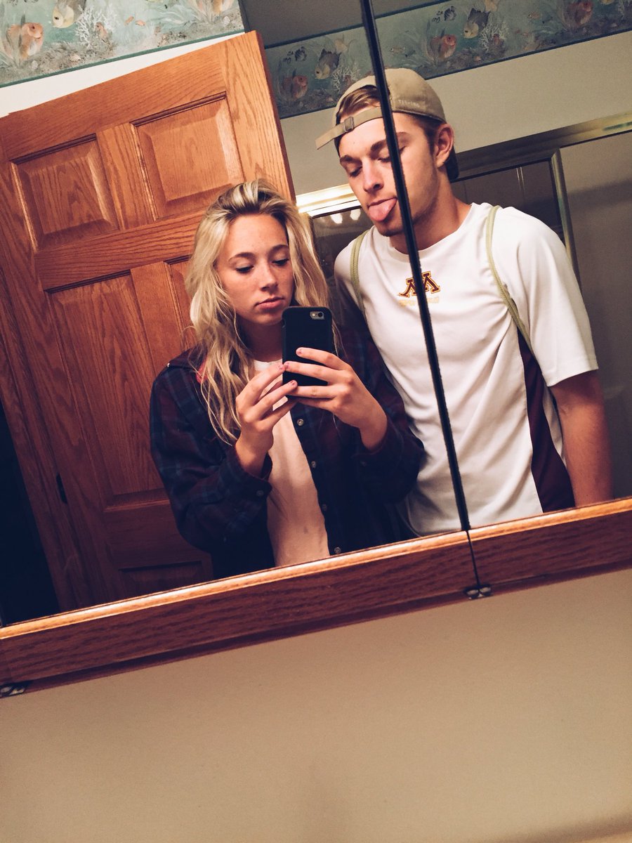 cciaragillen's tweet photo. Happy birthday Jack!! Thank you for all the great mems, hope you have the best freakin day ever❤️ Luvvvvvvvvv           @Jack_Daddy7 https://t.co/1mI2YU5Frj
