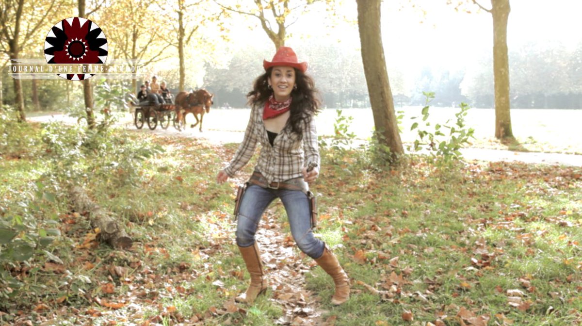 mimajit's tweet photo. Quand tu tournes parodie de western et qu'une carriole apparaît !
#magiedelavie #journaldunefemmetambour
soutien : https://t.co/Qqdu6DKO4n https://t.co/JkgYPsdyzc