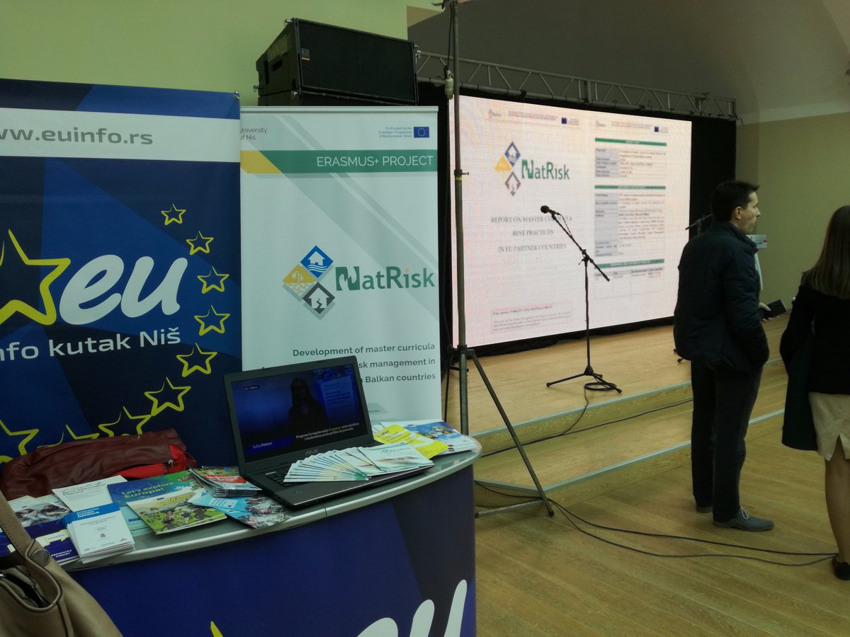 EUinfoNis's tweet photo. Danas na @NTforumNis u okviru Sajma zapošljavanja i prof. orijent. promovišemo @EUErasmusPlus programe i uspešan projekat #NatRisk iz Niša. https://t.co/aXP0qHqGXF