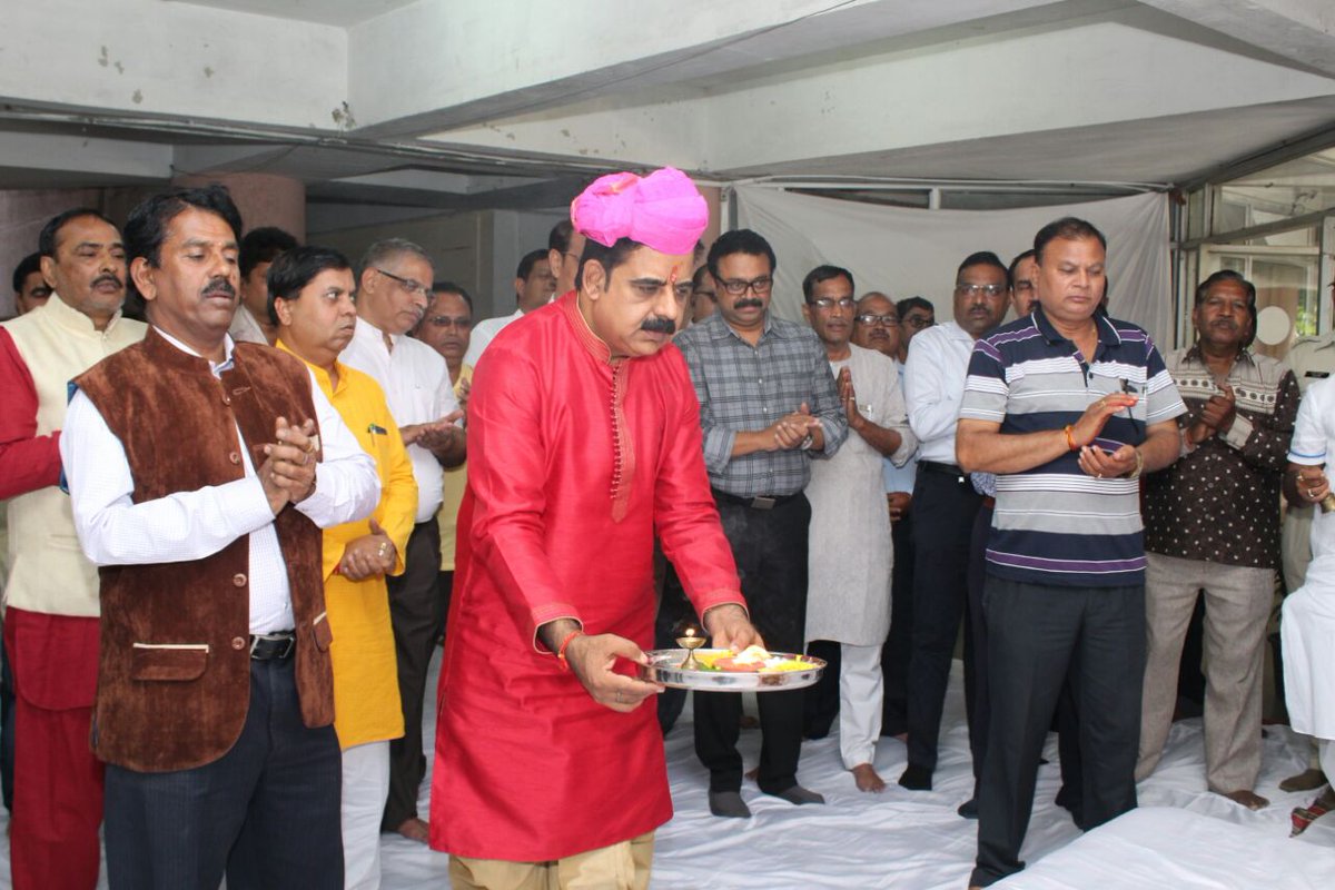 indoreida's tweet photo. Diwali pujan at IDA campus https://t.co/0azSasvdgj