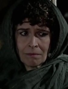 Mira <a href="/xRaquelUribe/">Raquel De Uribe 💼</a> tu alterego Doña Pura