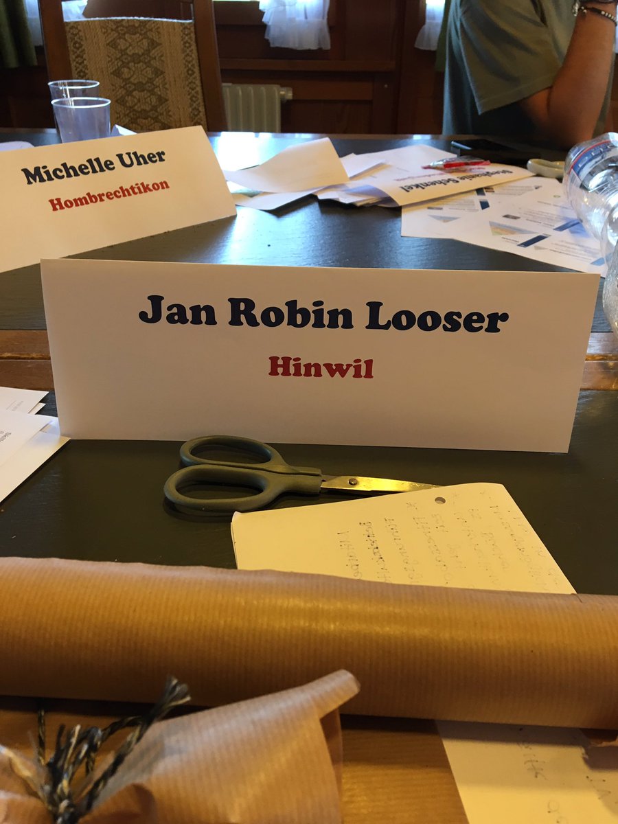 AhmetiArxhira's tweet photo. Gruppenmitglied wird vermisst #wobleibtloosi?#13.00Besammlig #scap2 https://t.co/K78JMOsTHO