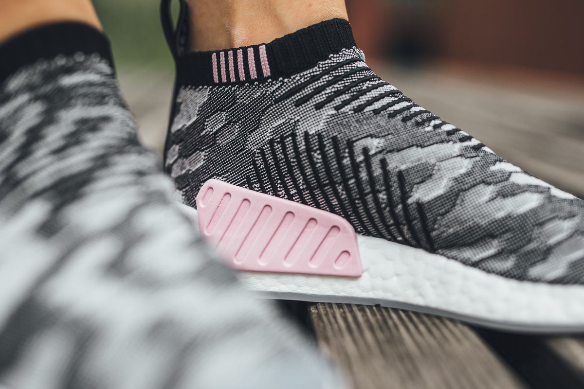 titoloshop's tweet photo. #sale 🚨

Adidas Nmd_Cs2 Primeknit W - Core Black/Wonder Pink
shop HERE: https://t.co/xmhi3yJm7f

#adidas #nmd #nmdcs2 #cs2 #primeknit https://t.co/gfA8snF0pJ