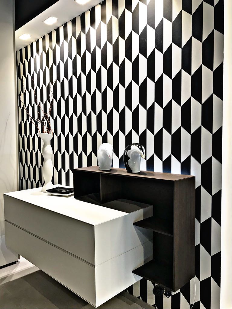 CMCLaTorre's tweet photo. #CMCARREDAMENTI In trepidazione per domani!
Nuovo Showroom di via Etnea 6 a #Lentini #SR.
#LIVETHEITALIANDESIGN https://t.co/C07KTGNYiE https://t.co/DdKbKWU3fk