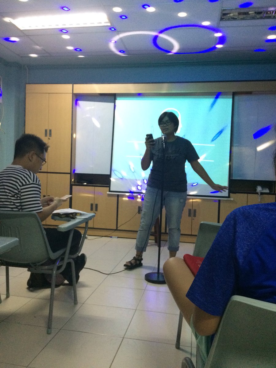bigkis_upm's tweet photo. Now Performing: Barbie, from our audience, for our open mic session
#Citta #ConnectCommunicateCare https://t.co/XzPWEvisGq