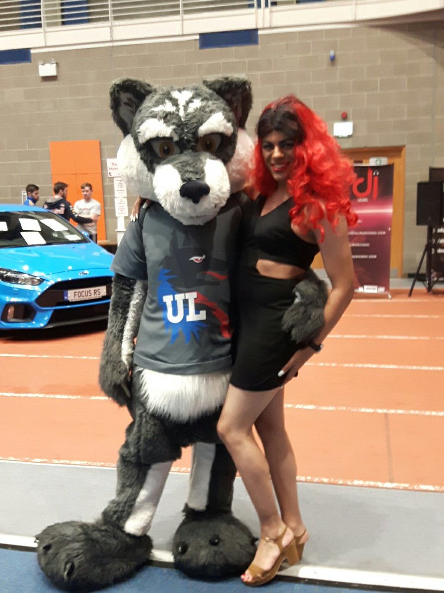 OutInUL's tweet photo. King and Queen of UL ๐๐ #StudyatUL #ULWolves #QueerWolves #OutinUL https://t.co/kaiQPB7PgS