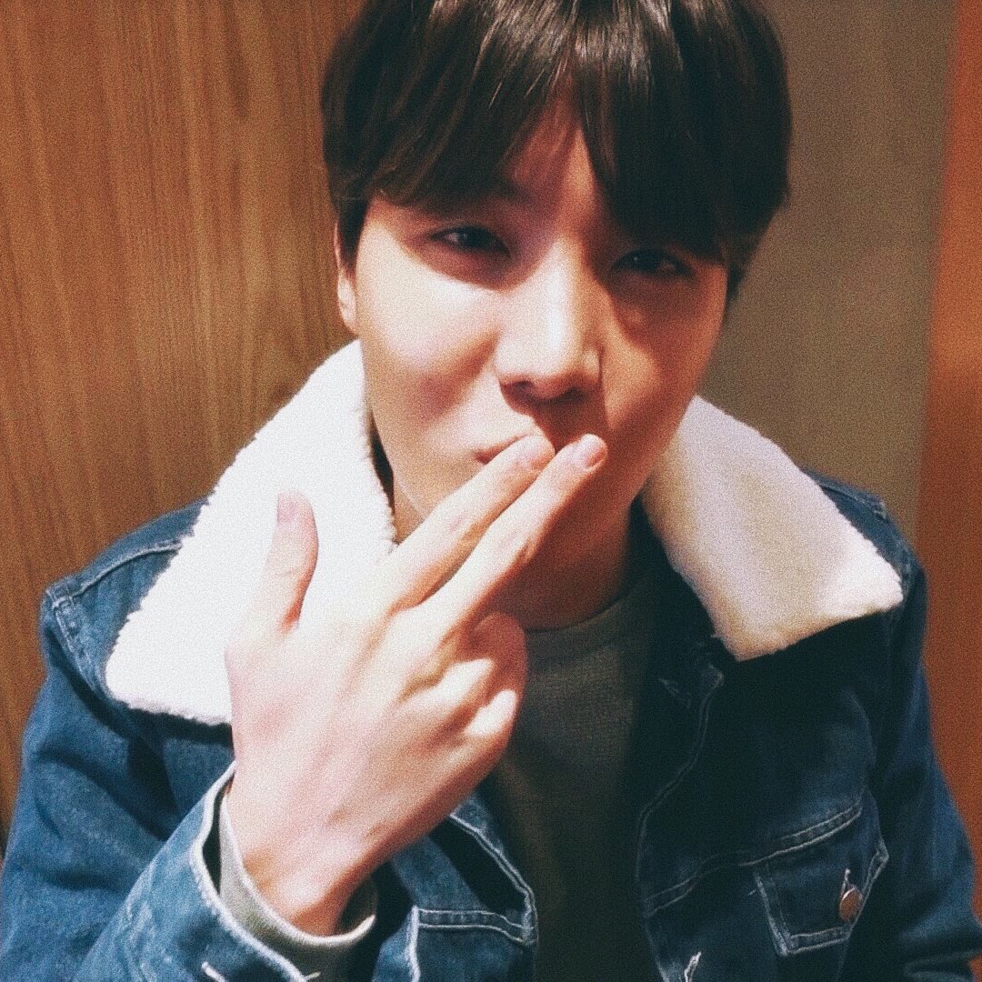 hoxeokie's tweet photo. fun fact hoseok is the cutest boy ever https://t.co/9b3FmIRRV2