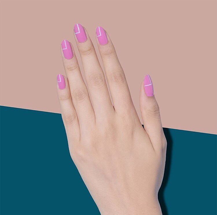 iclothing's tweet photo. 💅🏽 Nails Always On Point Because Your Personality Isn't The First Thing People See 🙌🏼
📸 @paintboxnails .
.
.
#iclo… https://t.co/z7z8EznSZD https://t.co/ErsIwVMdp5