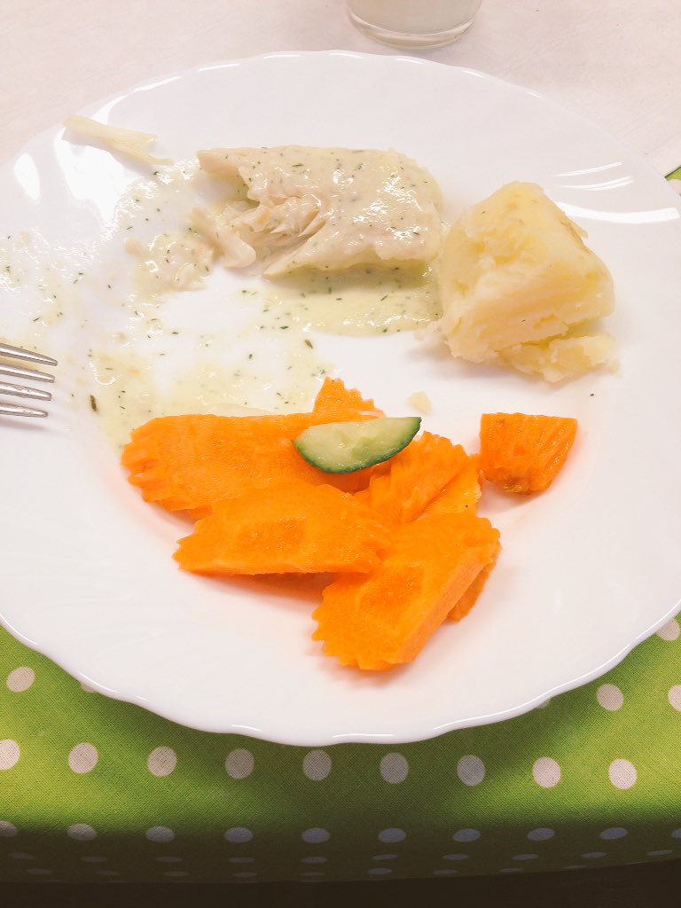 MODE_DanceCrew's tweet photo. My lunch today😊 /H.P https://t.co/7HIhH3n6oo