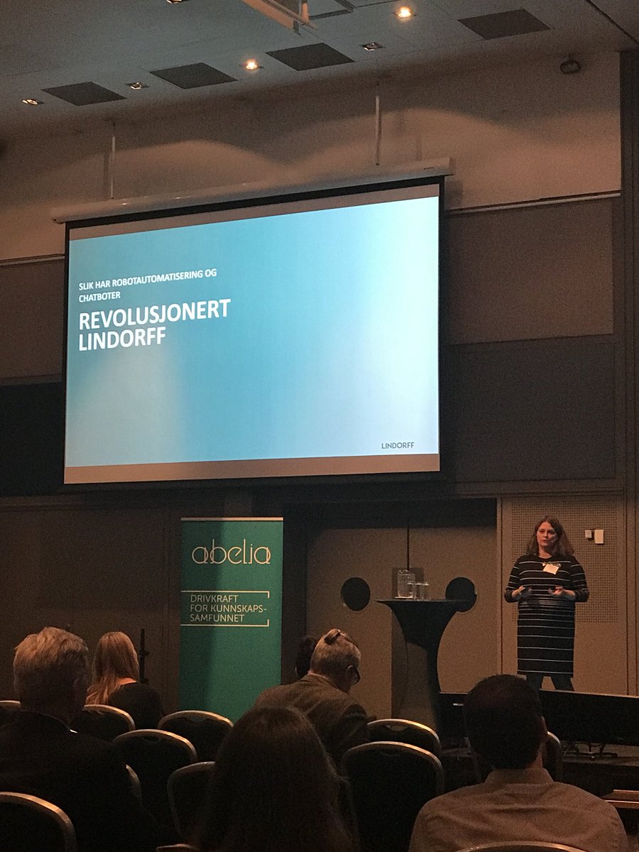 AmbitaAS's tweet photo. Lindorff Revolusjonert | Hannah Cook på #digital2017 - Forteller om fremtidige digitale tjenester. Vi gleder oss til å være med på reisen! https://t.co/esGEUH0D2g