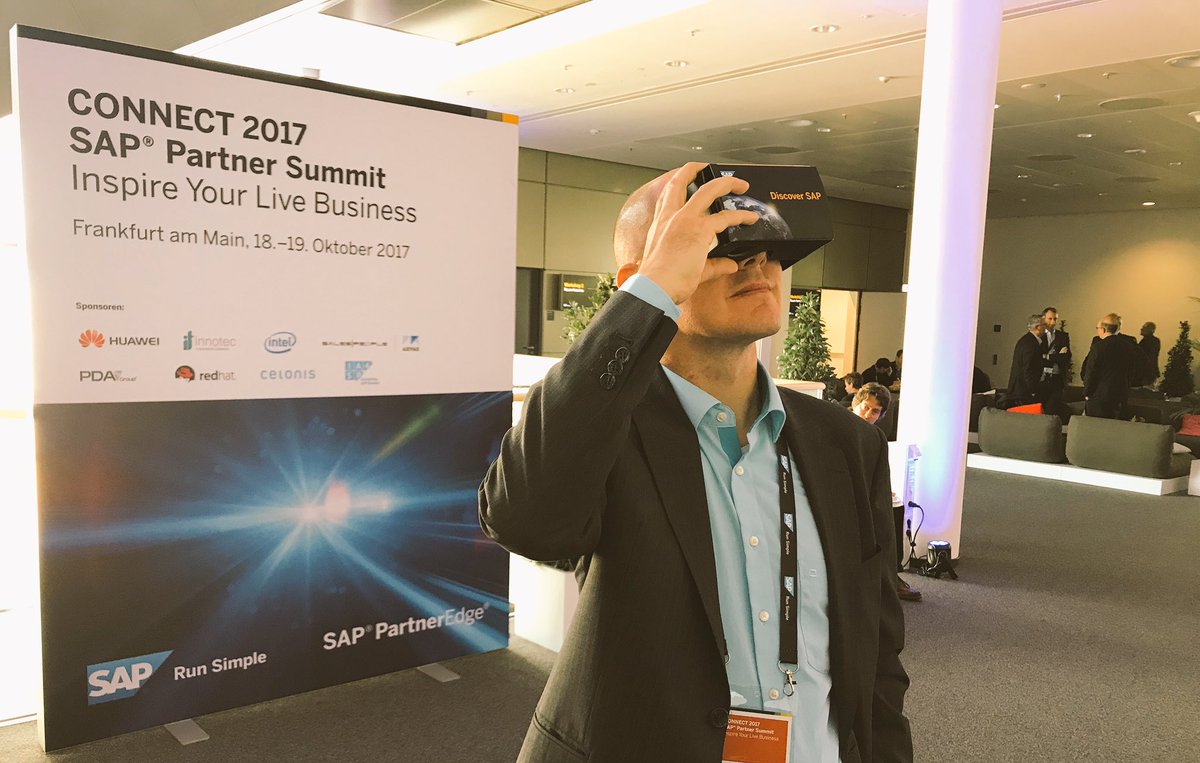 ThomasJenewein's tweet photo. Am SAP Education Stand gibt es neben vielen Infos auch Learning Experience mit VR Brillen als Giveaway #SAPConnect2017 https://t.co/ZjVA3LuU2p