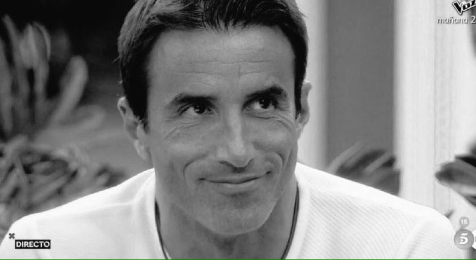 eirigala's tweet photo. Feliz cumple! Contigo hasta el final! Cómete el jueves uruguayo🖤#GHdiecto https://t.co/ZkphNkitSz