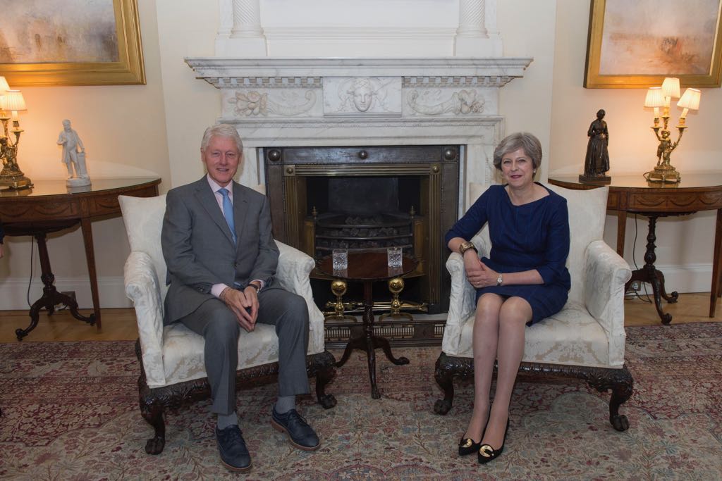 theresa_may's tweet photo. Cup of coffee with @BillClinton in Downing Street this morning where we discussed the situation in Northern Ireland. https://t.co/nfQXvZi9zO