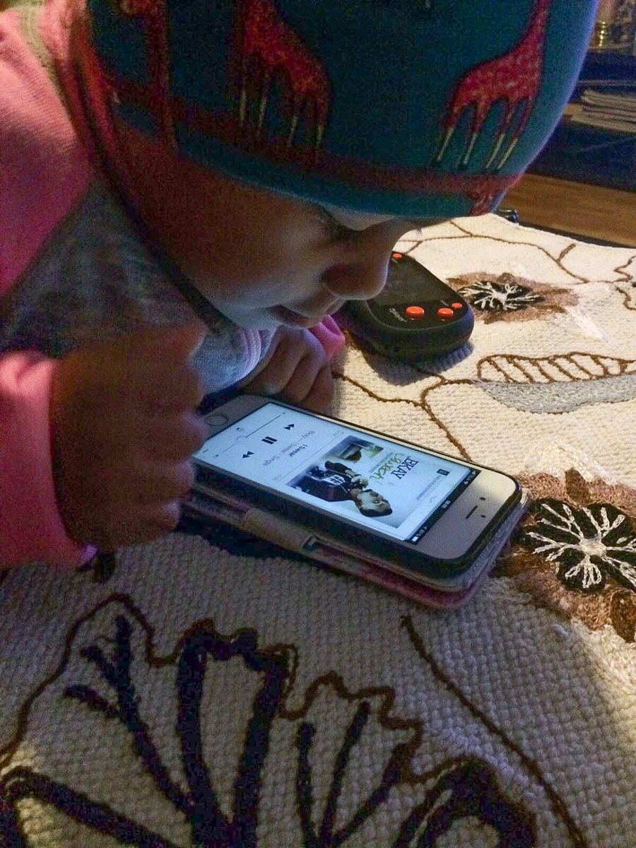 zorroboy050915's tweet photo. In need of some @BKay_GH before school, that secures a good day! 😍😍#biggestfan #botueee #iTunes #IswearByBkay @HoTlKaL @KingLouisGh https://t.co/2EM2pFm5JS