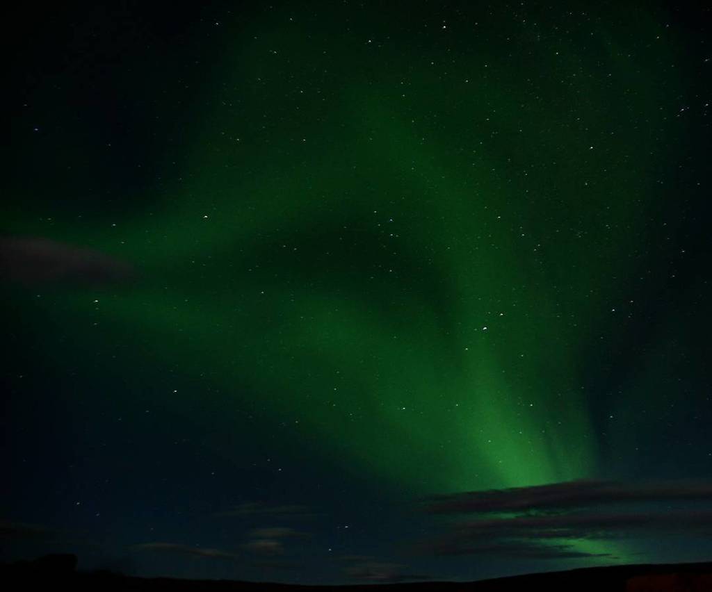 LugaresdeLibro's tweet photo. Northern Lights, Westfjords region, Iceland #lugaresdelibro #instagood #nofilter #iceland #islandia #instalovers #instavacation #instagram … https://t.co/5oSRTRdvqF