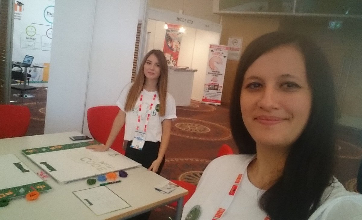 93Mrv93's tweet photo. Hadi başlayalım🤗 #GESSTurkey #dogatech #gess2017 @dogakolej https://t.co/mBr9PSIbqH