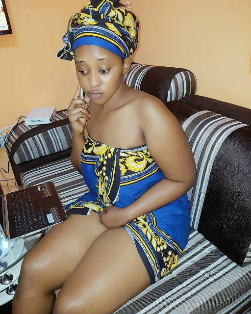 RsaFreaky's tweet photo. African thighs♥ https://t.co/cmeFgTZwpN