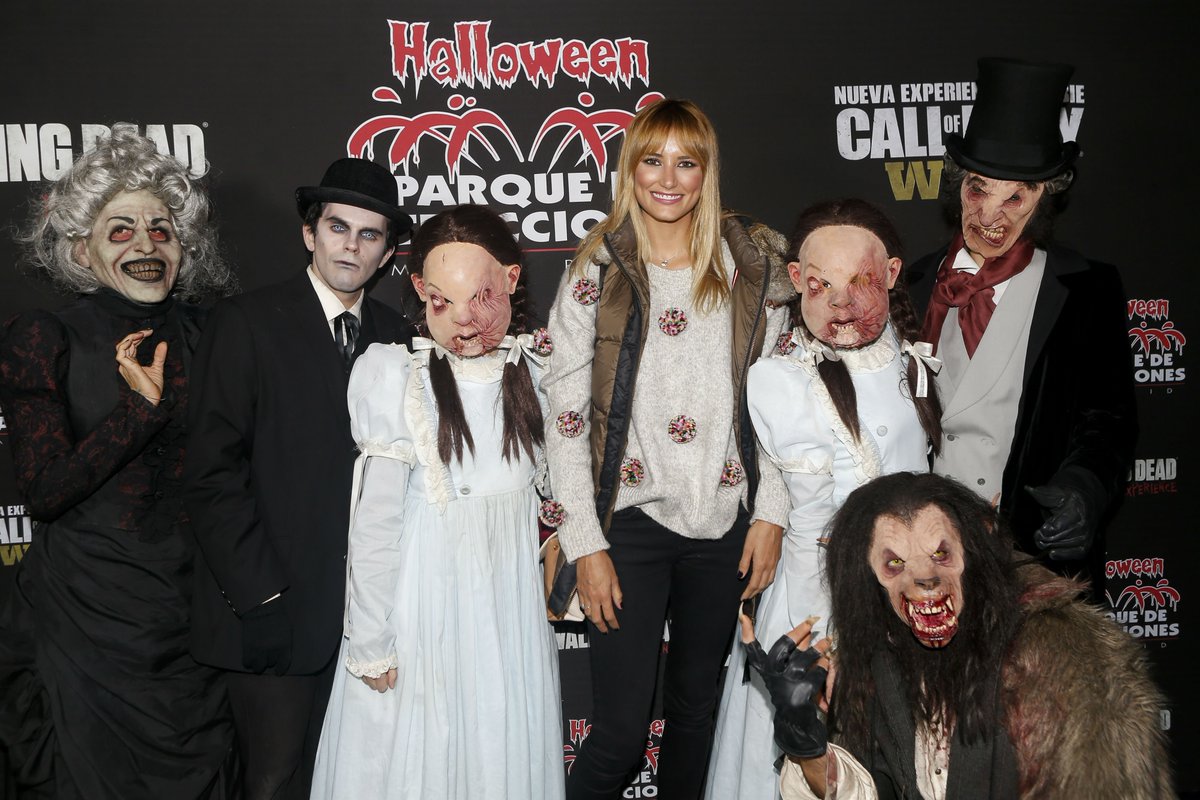 ElConfiTV's tweet photo. Los rostros televisivos se enfrentan a #Halloween desde El Parque de Atracciones de Madrid https://t.co/KmmyaZi2By #FelizJueves https://t.co/nezzIw7UeE