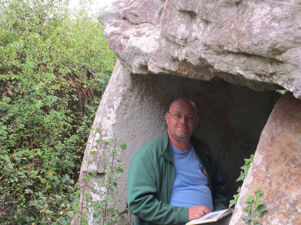 Archaeology Section trip to Carnac:  An archaeologist in his natural habitat