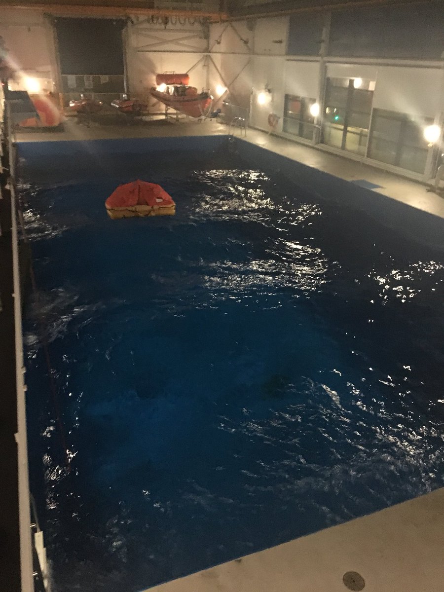HogiaTOS's tweet photo. Thank you #RNLIcollege for a demonstration of your facilities #HogiaTOS #respectthewater #bpaconf2017 https://t.co/BiWVuC3K4F