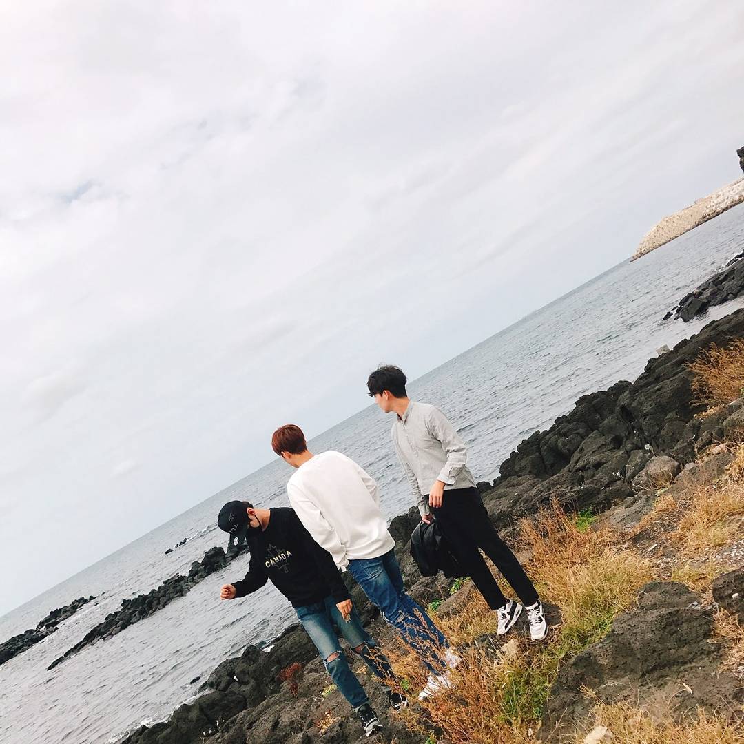 jellde_seonho's tweet photo. 171019 이동길 배우님 인스타그램 #유선호 https://t.co/hOJWPQcBda https://t.co/YimOy2llFV