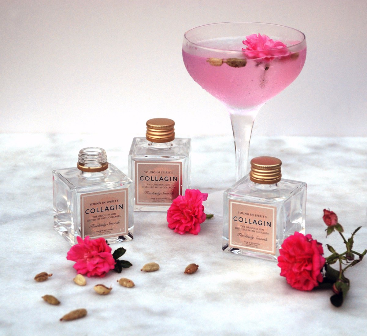 collaginuk's tweet image. To celebrate #InternationalGinandTonicDay we're giving away 3 of our brand new minis to 3 lucky people! Just RT to enter 😘