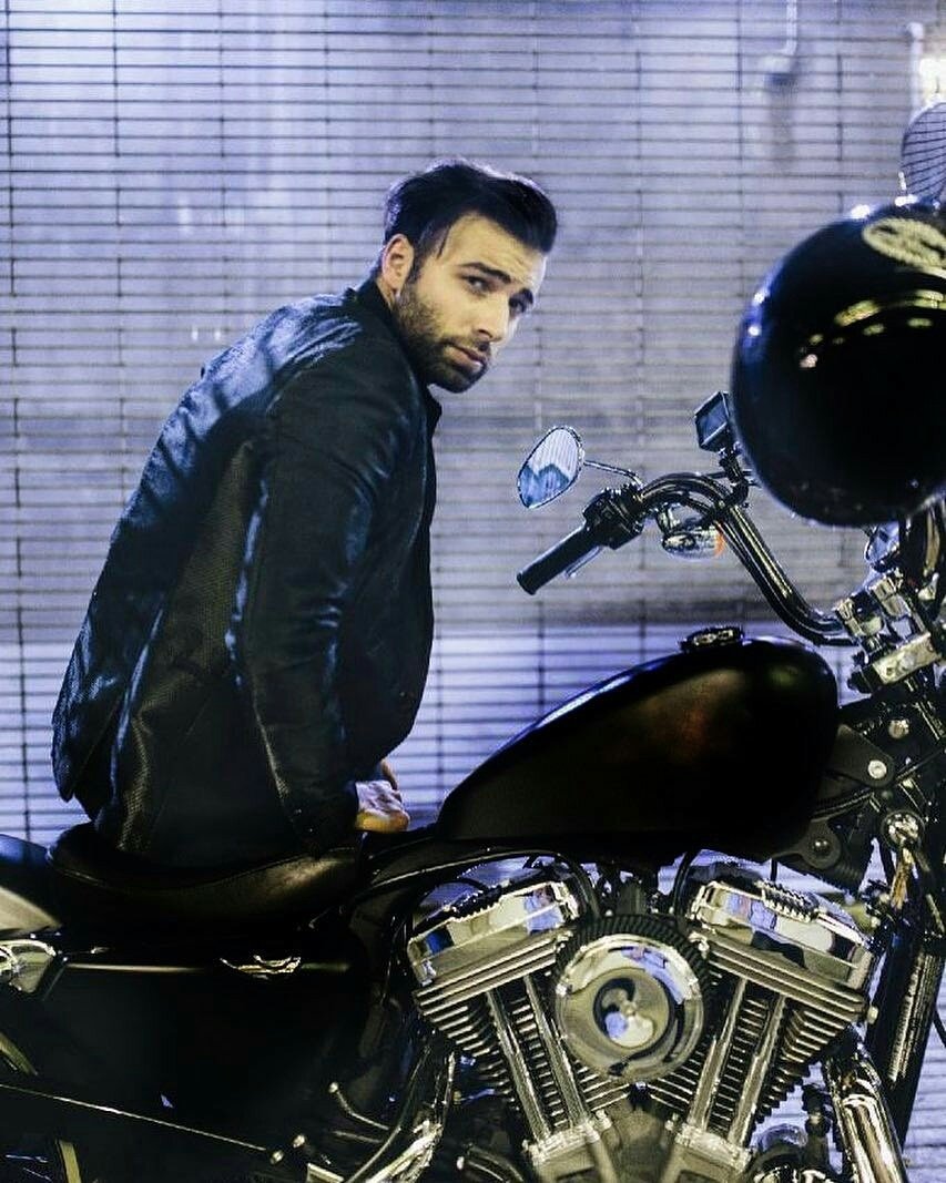 PromoFamOnline's tweet photo. #Fotos de nuestro principe @jencarlosmusic @thefamOnline 😍 https://t.co/21qX9HHaae