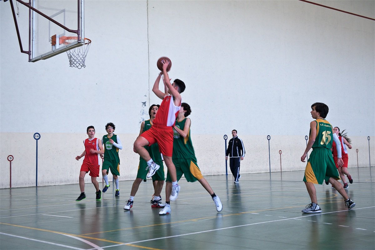 deportesdipusal's tweet photo. Quedan pocos días para inscribir #equipos en los #JuegosEscolares 17-18 @dipusalamanca. Puedes apuntarte en 17 modalidades deportivas hasta el 24-OCT. Infórmate en tu #centroescolar o #ayuntamiento #HazDeporte #DeporteEscolar #Provincia #Salamanca https://t.co/BzjXq5k1yM https://t.co/3RC4ShAbpQ