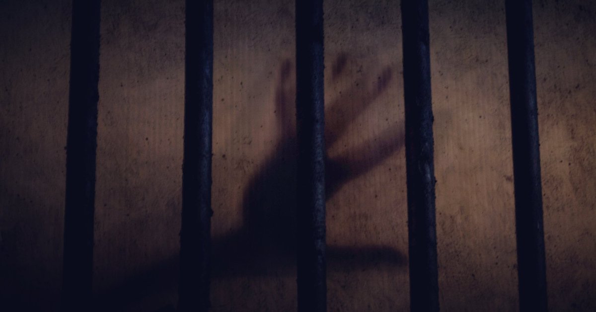 TickTockUnlock's tweet photo. Our #halloween #asylum is now available! #liveactor #horror #spooky #leeds #ticktock #escapegame #puzzles #haunting https://t.co/QYMhtRtCF1