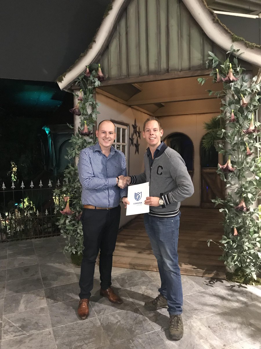 Wevab_Codema's tweet photo. Fantastisch dat @IntratuinDuiven @Intratuin na de grote uitbreiding weer heeft gekozen voor de kwaliteit van #WEVAB.Nico en Wouter bedankt! https://t.co/Ob8HRLbMYf