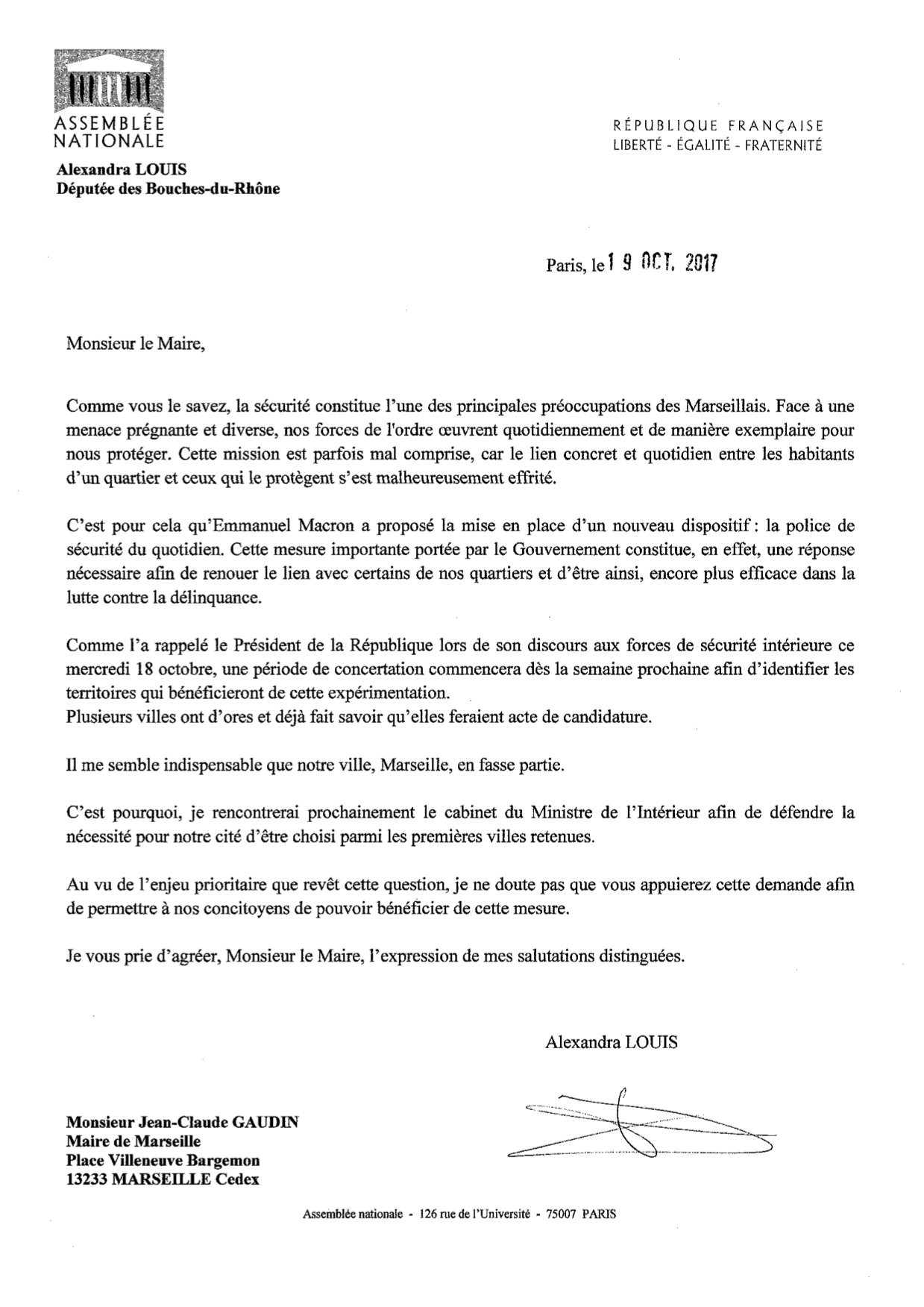 a l'attention dans un lettre