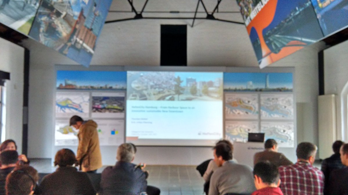 zeharkstudio's tweet photo. Conociendo el nuevo desarrollo urbano de @hamburg_de, expandiendo el centro urbano un 40% en HafenCity @FomentoSS https://t.co/WcwgCnUbzW