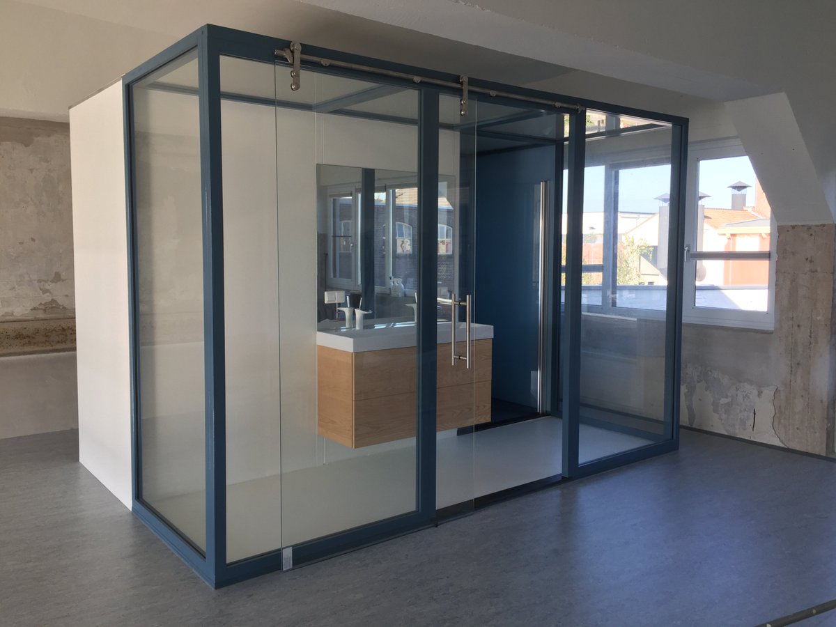 glazzpanelen's tweet photo. Glaswanden van #glazzpanelen voor #duurzame #badkamer
#greenliving #loft10 #duurzaam #wonen #glazz
https://t.co/batCcT9tT7 https://t.co/LV7w1L3tak