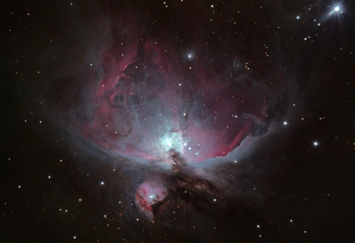 Lundi, dans les Alpes de Haute-Provence, la nébuleuse d'Orion... Télescope de 150 mm, 1800 mm de focale, Nikon D4 à 12800 ISO. 15 mn de pose