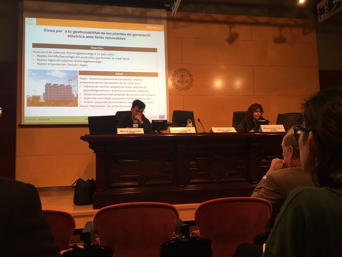 energia_ris3cat's tweet photo. @Enginyeria @comsa_corp @GNF_es Gestionabilitat de plantes de generació amb renovables amb integració d'emmagatzematge, la Montserrat Mata d'EMELCAT para de l'#ESTORELOT https://t.co/Eu0kb7OBVN