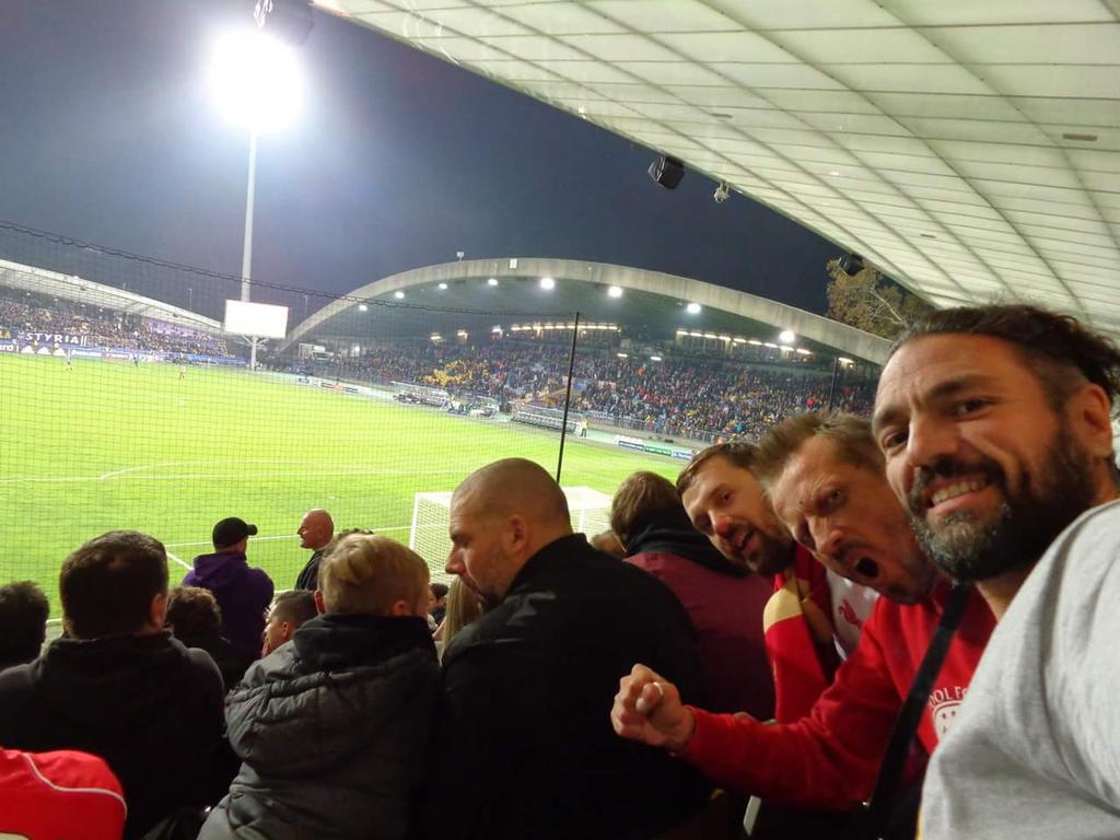 bakermo000's tweet photo. #ljudskivrt #nkmaribor💜⚽️ vs #liveroolfc #uefachampionsleague #maribor #championsleaguenights https://t.co/y9OurJ9gVm