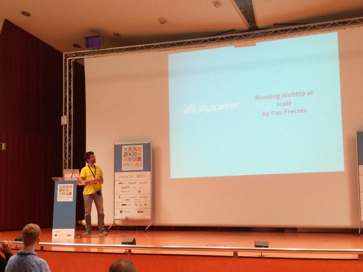 flohcim's tweet photo. "Running aiohttp at scale" by Pau Freixes Alio @pfreixes #ploneconf2017 #ploneconf #plone https://t.co/jJxoRUZVTK