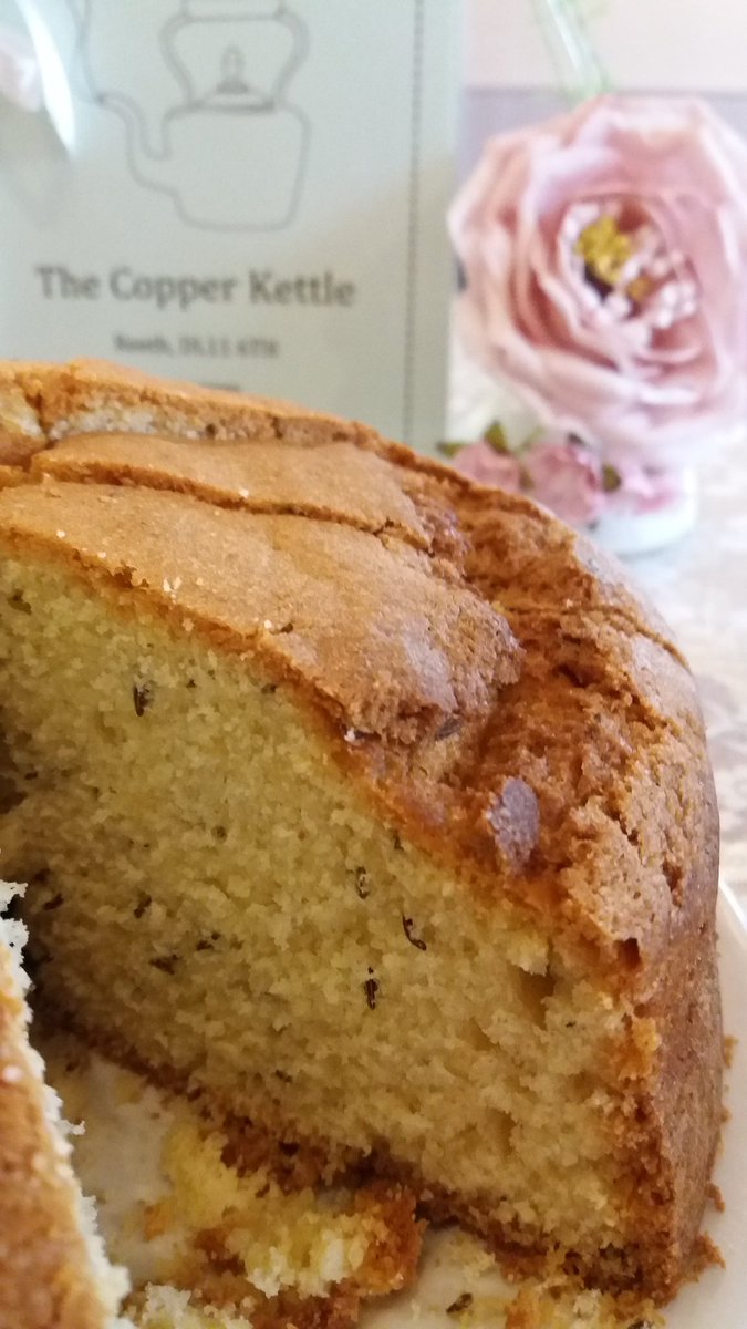 TheCopperKettl1's tweet photo. Blast from the past -caraway seed cake #gbbo #Forgottenbakesweek #homemade #cake #copperkettlereeth https://t.co/0fhgUgDPjl