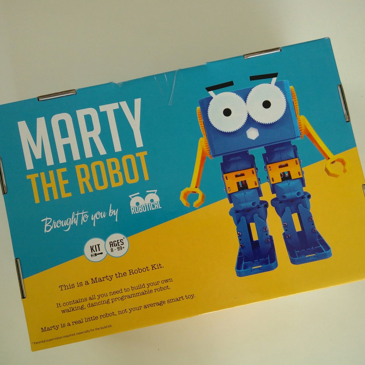 Jan_sagt's tweet image. Guess what I will start to built at the weekend with my son? Marty the Robot! @RoboticalLtd @MartyTheRobot #martyrobot
